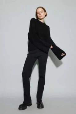 Oval SquareUnisex Oval Square CULT KNIT O NECK Sweater - Black